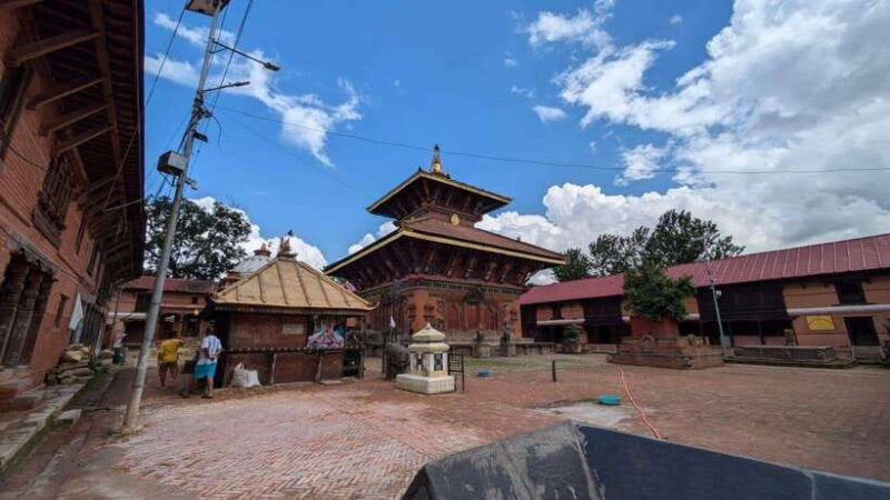 kathmandu-7-unesco-heritage-site-private-guided-tour
