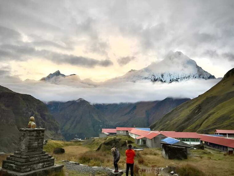 kathmandu-annapurna-base-camp-trek-with-transfers