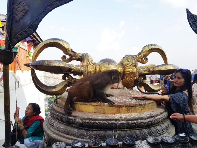 kathmandu-chandragiri-cable-car-and-monkey-temple-tour-2