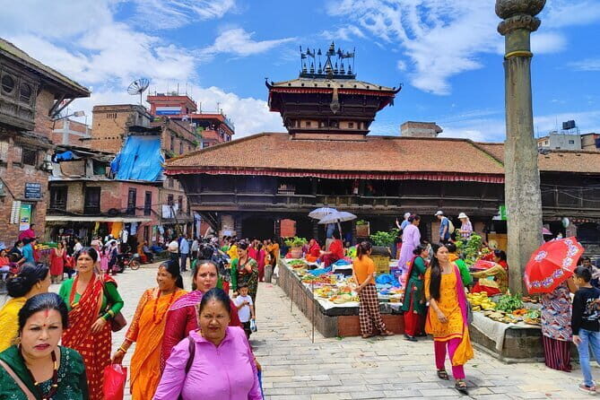 Kathmandu City Sightseeing Bus Tour - FAQ