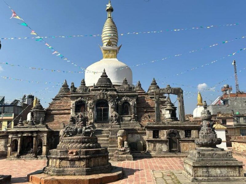 kathmandu-discovering-kirtipurs-hidden-treasures-city-walk