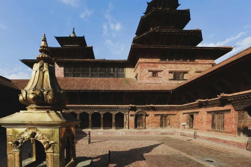 Kathmandu: Durbar Square Guided Tour from Thamel - Analyzing the Cost & Overall Value