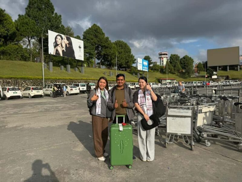 Kathmandu: Durbar Square Tour and Thanka Painting Class - Exploring Kathmandu Durbar Square
