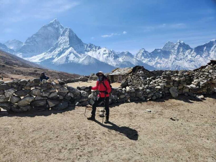 kathmandu-everest-base-camp-helicopter-tour-with-breakfast