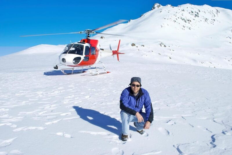 kathmandu-everest-helicopter-tour-with-guaranteed-landing