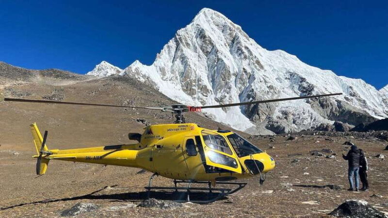 Kathmandu: Everest Helicopter Tour with Landing & Breakfast - The Sum Up