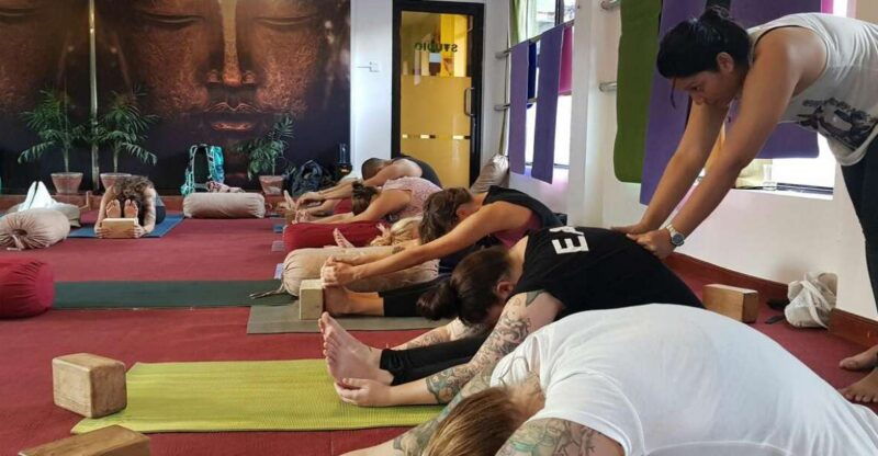 kathmandu-full-day-yoga-body-massage-and-pedicure-package