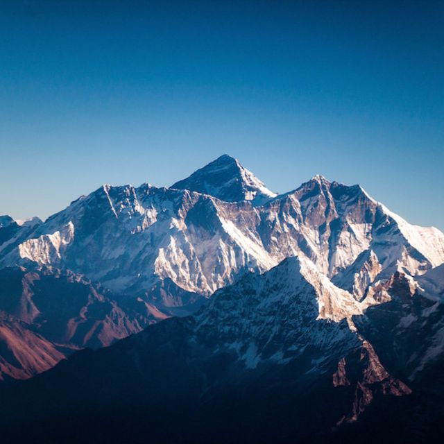 kathmandu-mount-everest-scenic-tour-by-plane-with-transfers