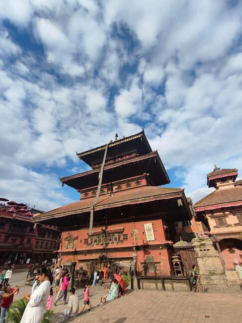 Kathmandu: Nagarkot Sunrise, Cooking Class & Bhaktapur Tour - Who Should Consider This Tour?