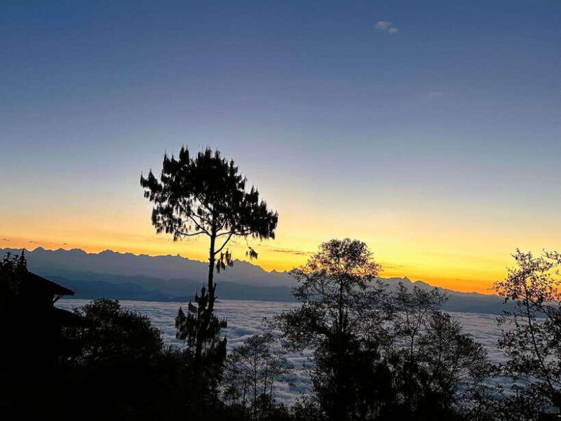 kathmandu-nagarkot-sunrise-hiking-to-changunarayan