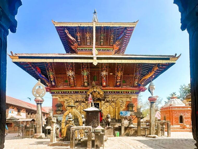 kathmandu-nagarkot-sunrise-hiking-to-changunarayan