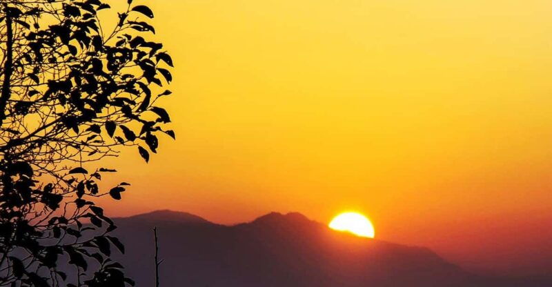 kathmandu-nagarkot-sunrise-view-tour-and-hike-changunarayan