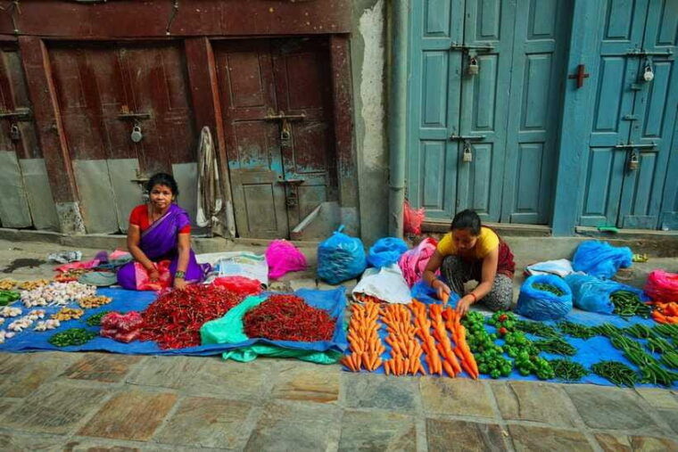 kathmandu-newari-food-with-a-newar-family