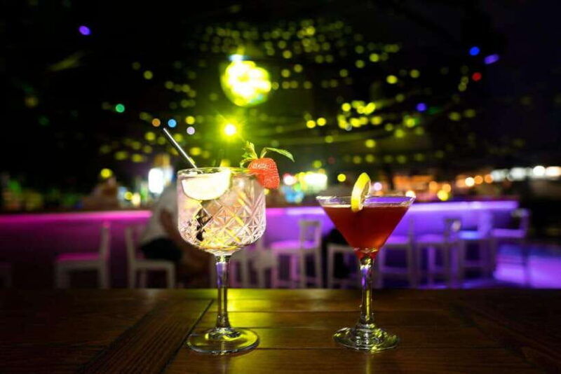 kathmandu-nightlife-tour-pub-crawl