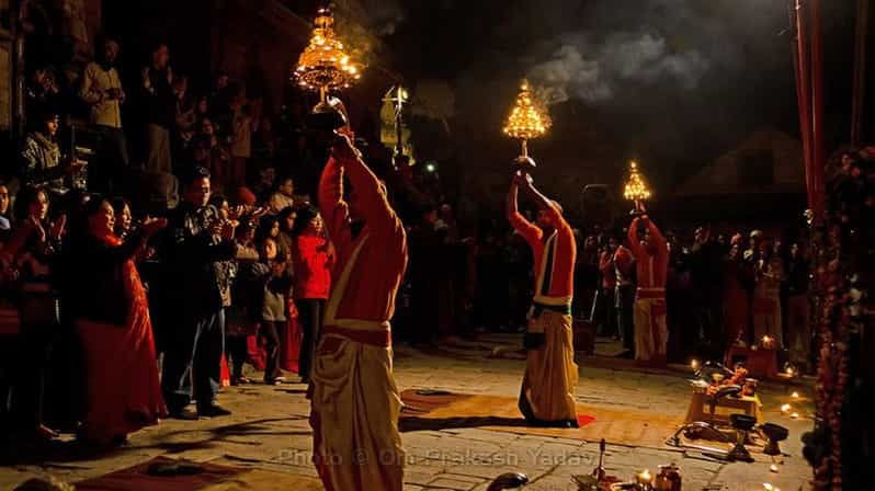 kathmandu-pashupatinath-temple-aarti-night-tour