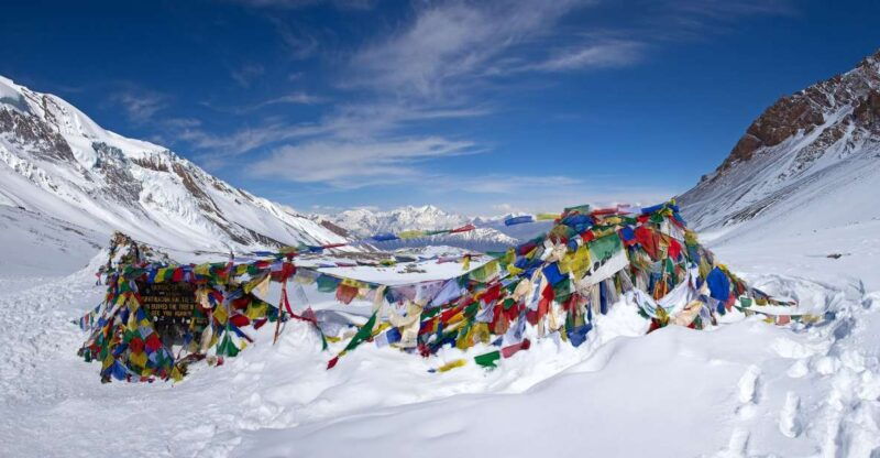 kathmandu-pokhara-10-days-adventure-annapurna-circuit-trek