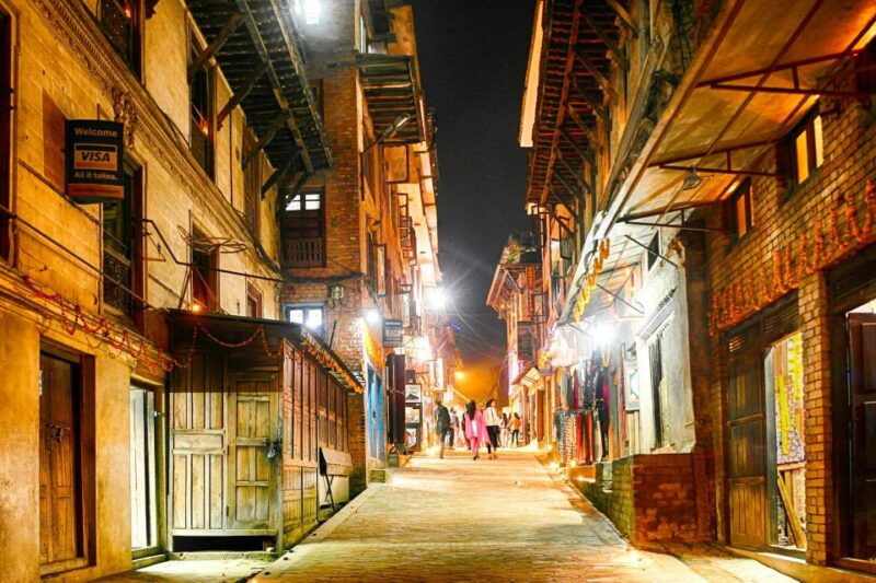 kathmandu-private-bhaktapur-and-patan-sightseeing-tour-2