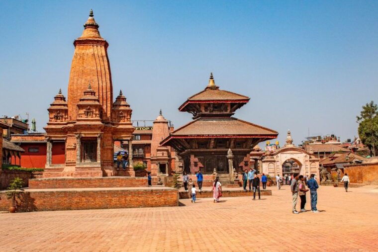 kathmandu-private-bhaktapur-and-patan-sightseeing-tour-2
