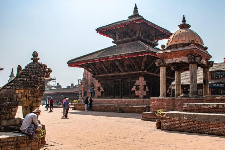 kathmandu-private-bhaktapur-and-patan-sightseeing-tour-2