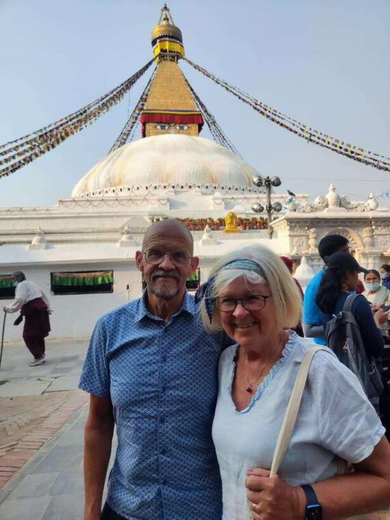kathmandu-sightseeing-by-bus-full-day-trip