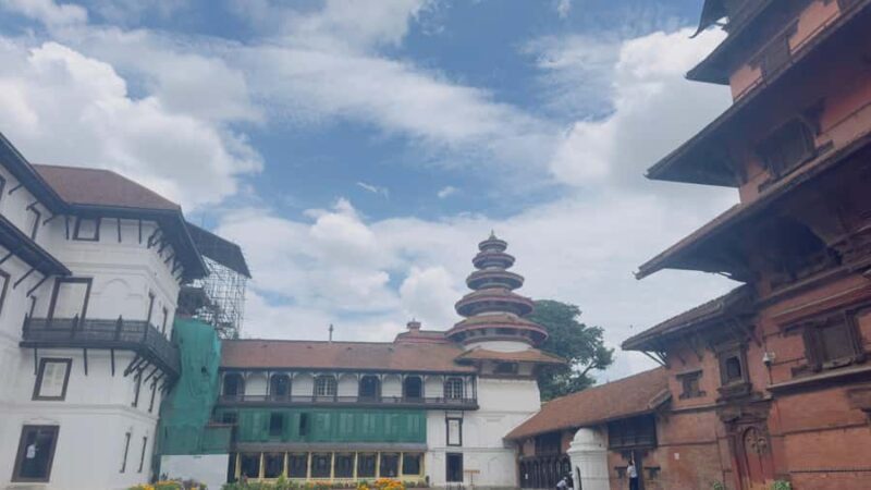 Kathmandu: Swayambhunath, Museum & Durbar Square Tour - Key Points