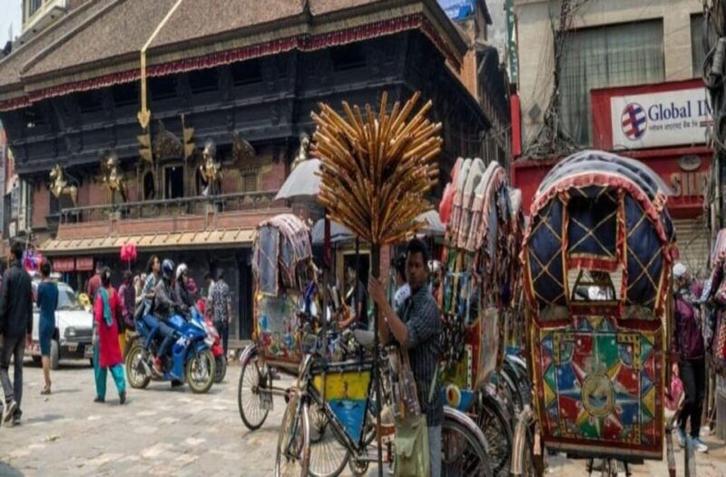 kathmandu-thamel-and-asan-rickshaw-tour-with-guide
