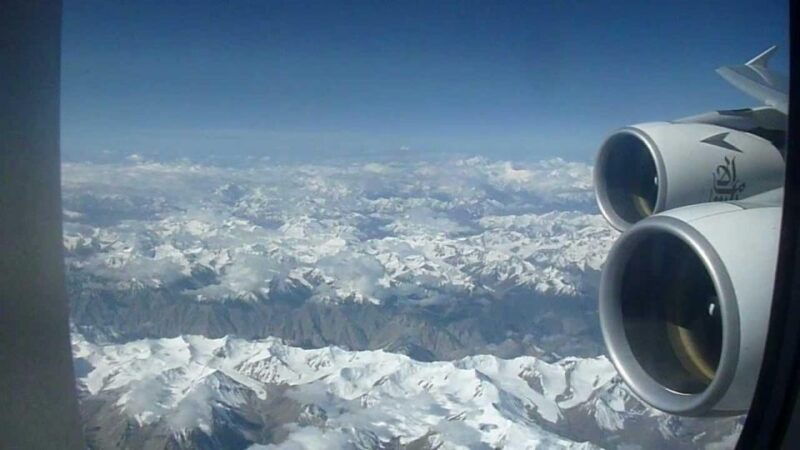 kathmandu-to-everest-everest-scenic-mountain-flight-tour