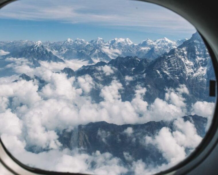 kathmandu-to-everest-everest-scenic-mountain-flight-tour