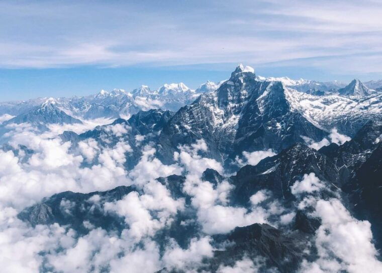 kathmandu-to-everest-everest-scenic-mountain-flight-tour
