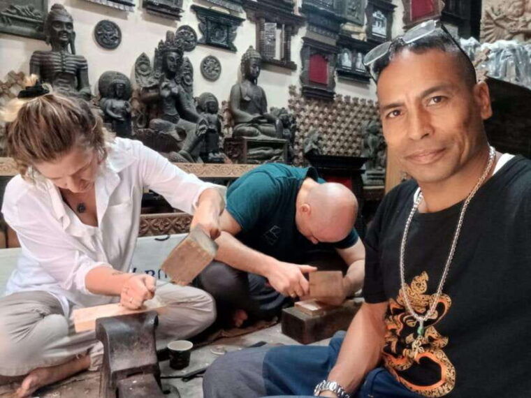 kathmandu-wood-carving-workshop-with-local-artisan-inthamel