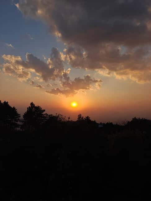 kathmandu:"Nagarkot Sunrise Tour and Hike to Changunarayan" - Key Points