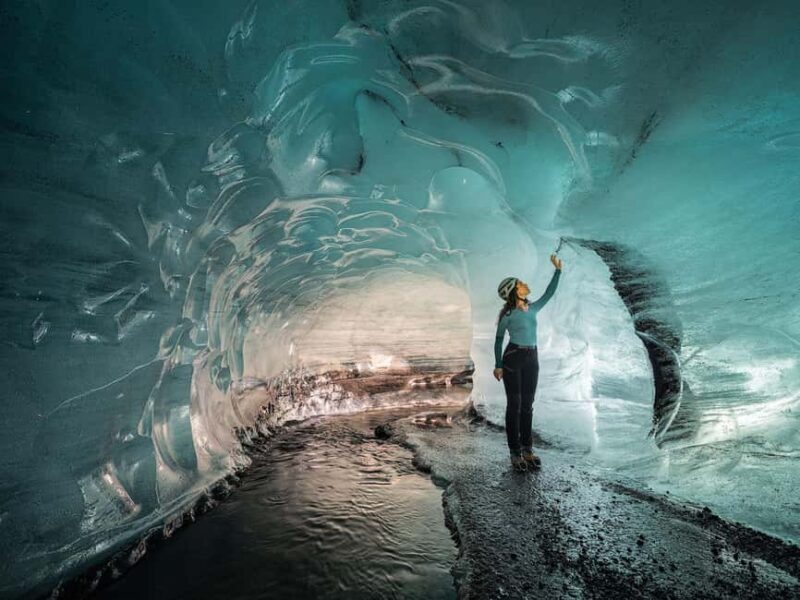 Katla Ice Cave Extended Guided Tour with Super Jeep - What Makes This Tour Stand Out?