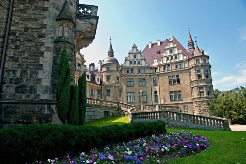 katowice-castle-in-moszna-and-plawniowice-palace-private