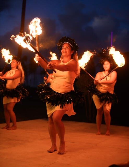 Kauai: Ahi Uila Fire Show with Dinner Option - A Fascinating Evening of Fire, Culture, and Entertainment