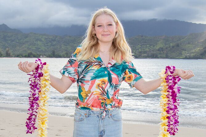 Kauai Airport Lei Greeting - The Photograph Option