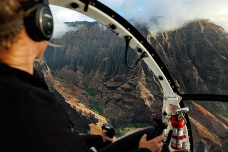 Kauai: Hughes 500 4-Passenger Doors-Off Helicopter Flight - FAQ