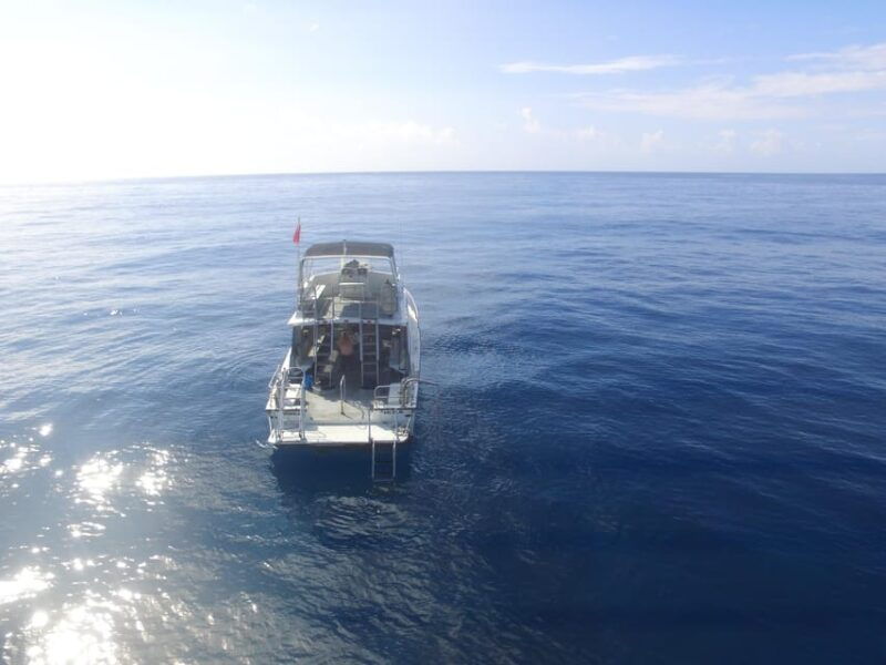 kauai-morning-2-tank-boat-dive-for-experienced-divers