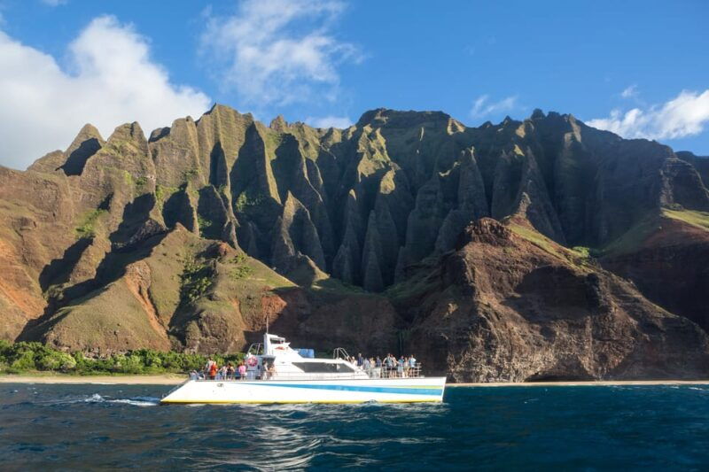 kauai-napali-sunset-dinner-cruise