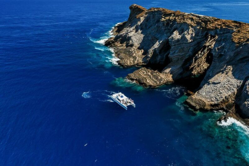 kauai-niihau-and-na-pali-coast-full-day-boat-tour