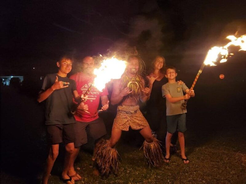 kauai-samoan-fireknife-experience