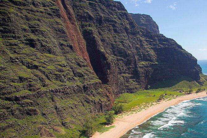 kauai-sea-kayaking-10-mile-tour-na-pali-iki-polihale-to-milolii