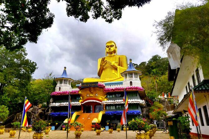 Kaudulla Jeep Safari & Dambulla Day Tour From Trincomalee - Exploring the Spice Heritage