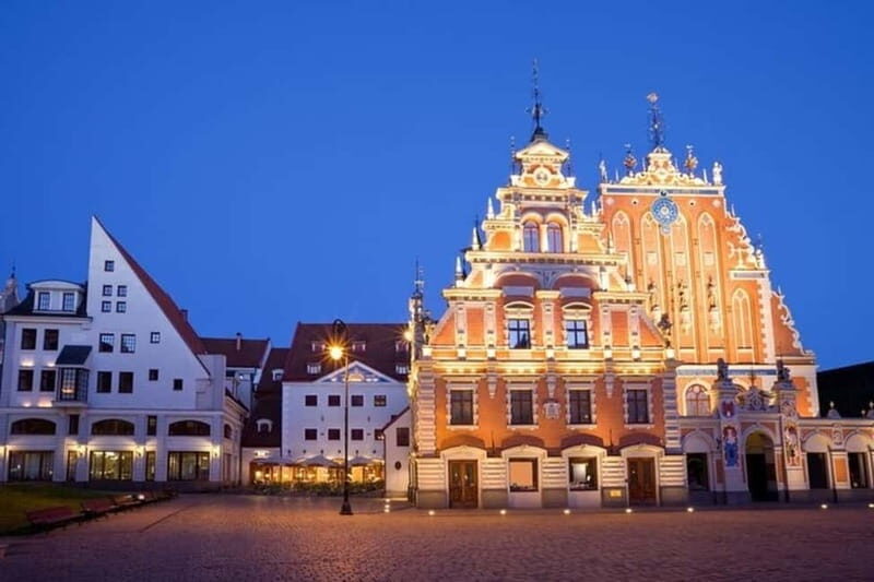 Kaunas : Sightseeing Walking Custom Tour with a Local Guide - The Value of a Custom Tour