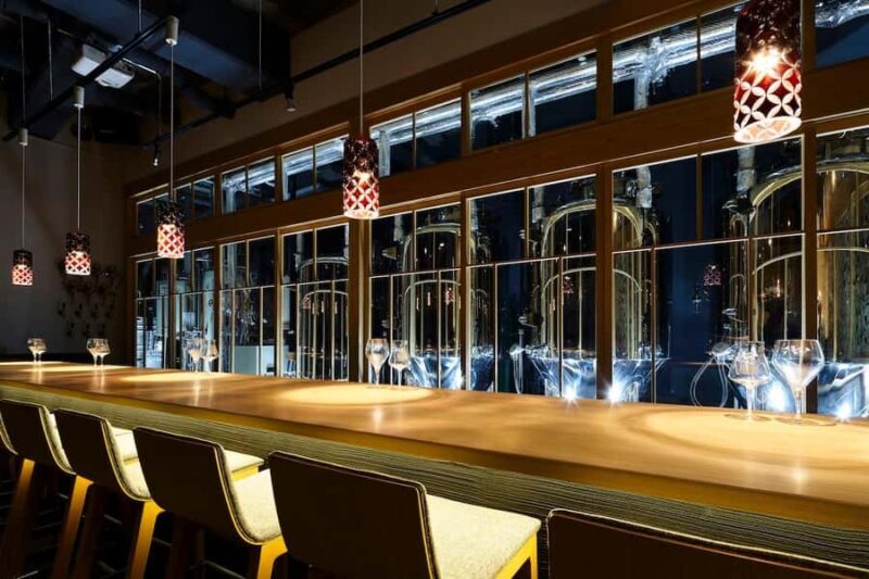 Kawasaki: Nighttime Bar Hopping Tour - Introduction to Kawasaki’s Nightlife Scene