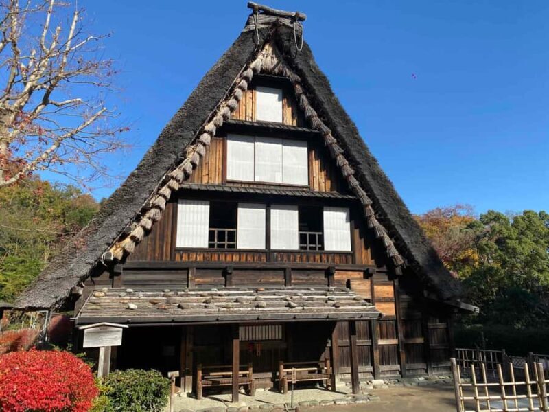 Kawasaki: Tama River Cycling & Japanese Folk House Tour - Key Points