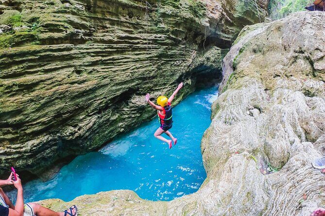 Kawasan Falls Canyoneering w/ Lunch & Transfers from Cebu City - Who Should Consider This Tour?