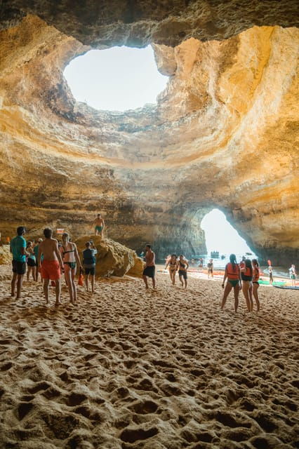 kayak-adventure-discover-the-benagil-caves