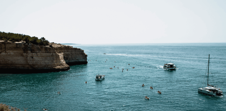 kayak-adventure-discover-the-benagil-caves