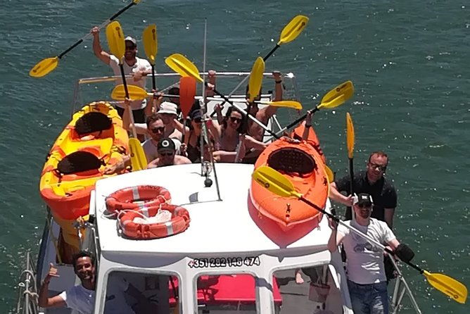 kayak-adventure-through-the-ponta-da-piedade-caves-in-lagos