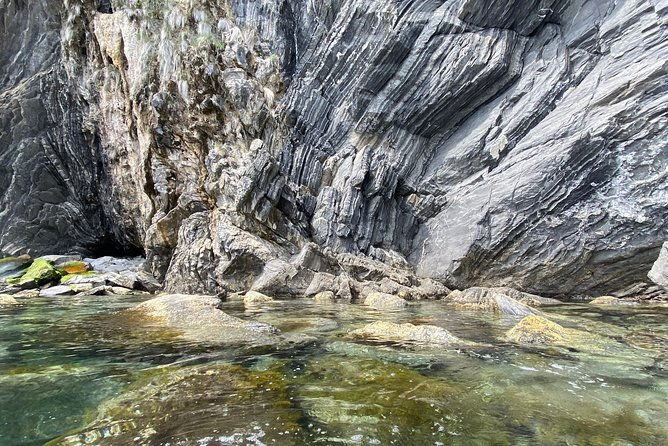 kayak-experience-with-carnassa-tour-in-cinque-terre-snorkeling